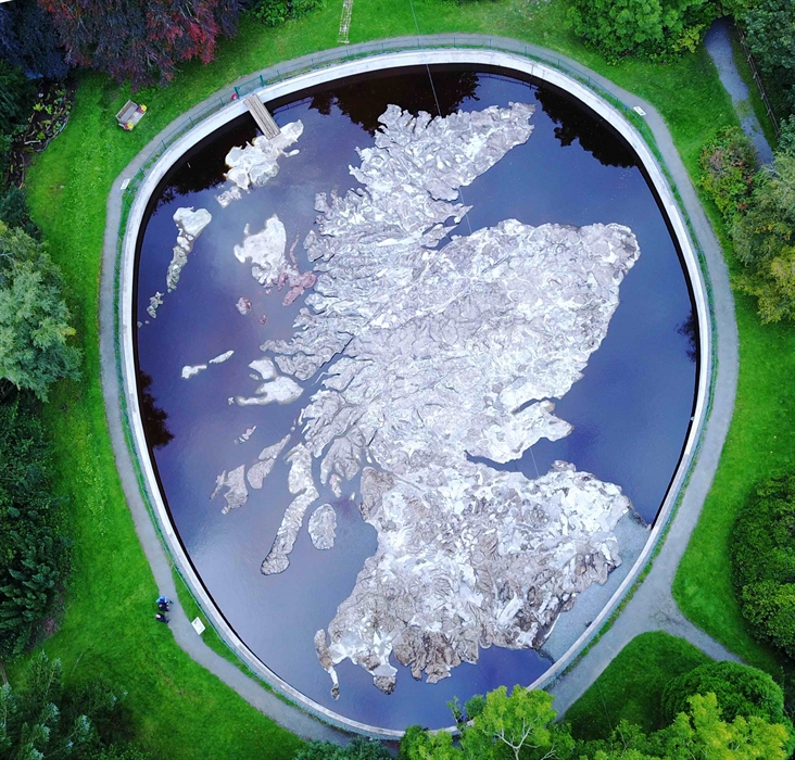The Great Polish Map of Scotland, Peebles – Architecture | VisitScotland