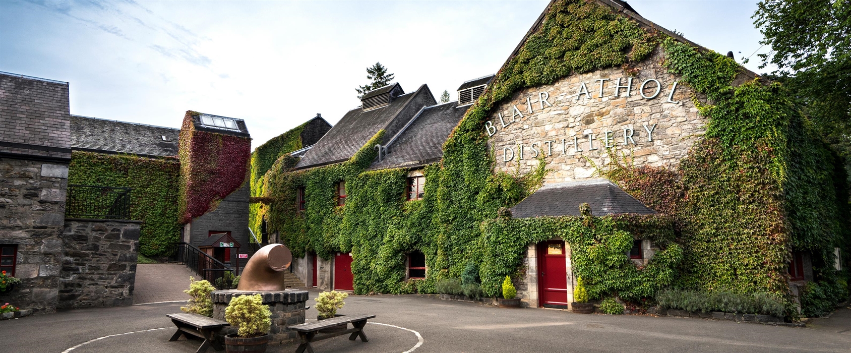 whisky distillery tour pitlochry