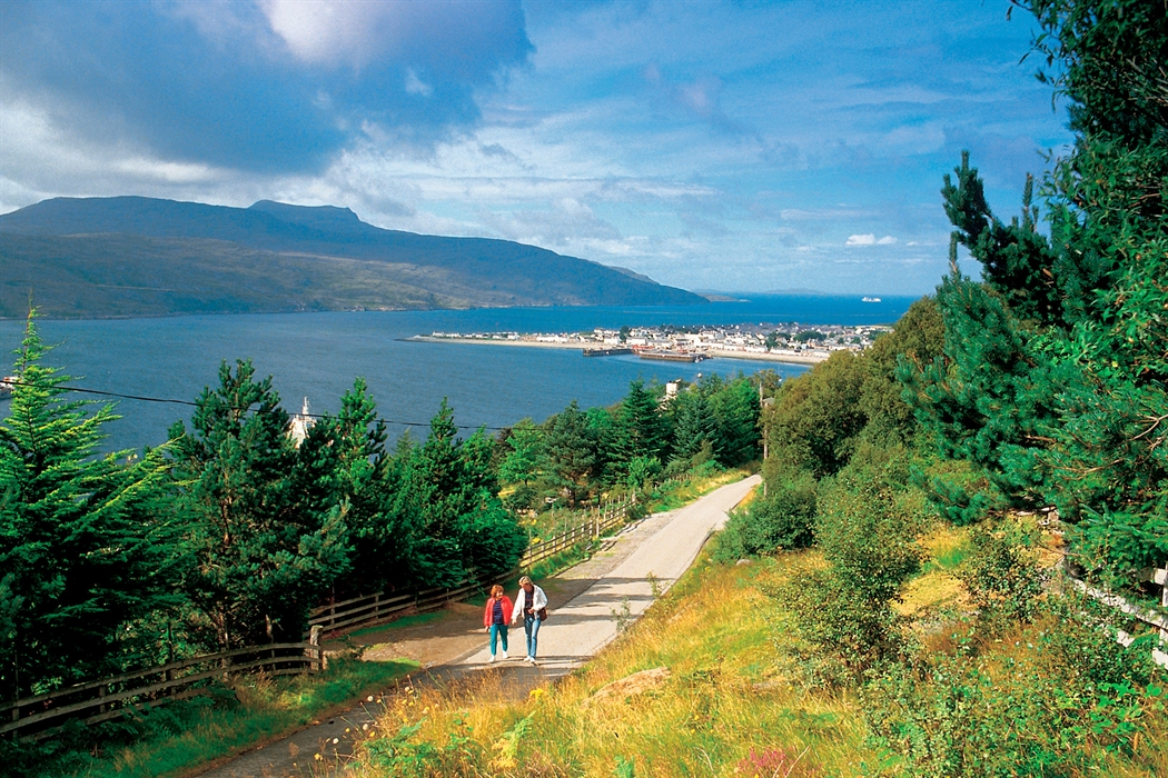 Ullapool Visitor Guide - Accommodation, Things To Do & More | VisitScotland